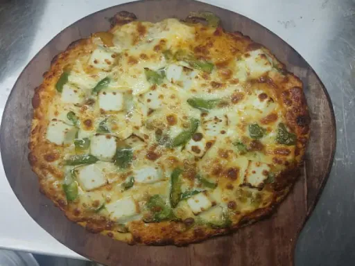 Kadhai Paneer Pizza