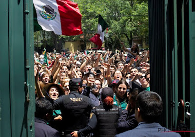 ? Les supporters mexicains ont fait la fête devant l'ambassade de Corée du Sud