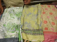 Retail Saree Shop photo 5