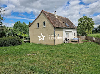 maison à Marolles-les-Braults (72)