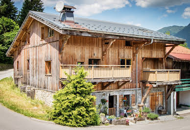 Chalet with panoramic view and terrace 12