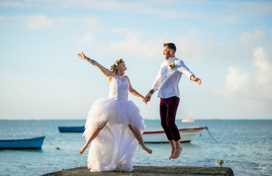 Fotografo di matrimoni Shivesh Ramashir (skrphoto). Foto del 28 luglio 2020