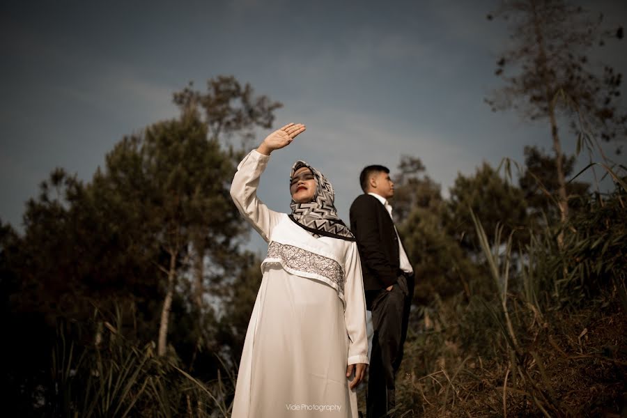 Pulmafotograaf Rifky Muhamad (vide). Foto tehtud 7 november 2018