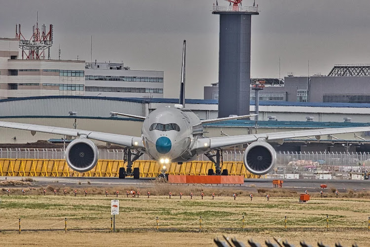 ヤリスのヤリスが映える時間・特にネタ無し・航空機写真展に関するカスタム事例の投稿画像10枚目