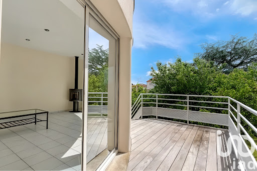 House with terrace 4