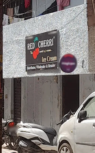 Red Cherri Ice Creams And Shakes photo 