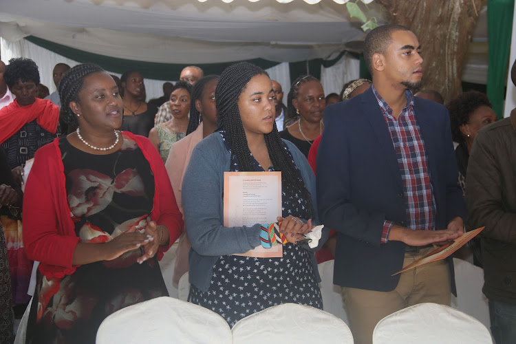 Peter Kenneth’s wife Anne Kenneth, children Andrea Kenneth and Andrew Kenneth