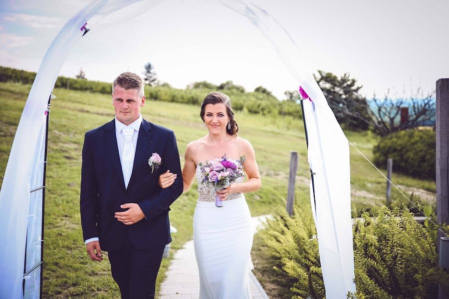 Photographe de mariage Zsuzsanna Gaál-Zokob (zsuzsannazg). Photo du 3 mars 2019