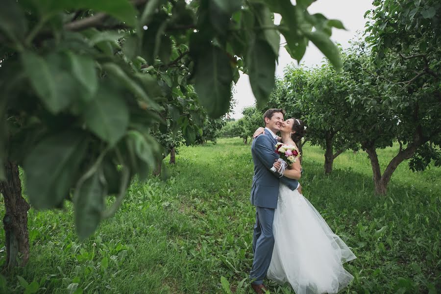 婚禮攝影師Elena Belova（twobelove）。2014 8月12日的照片