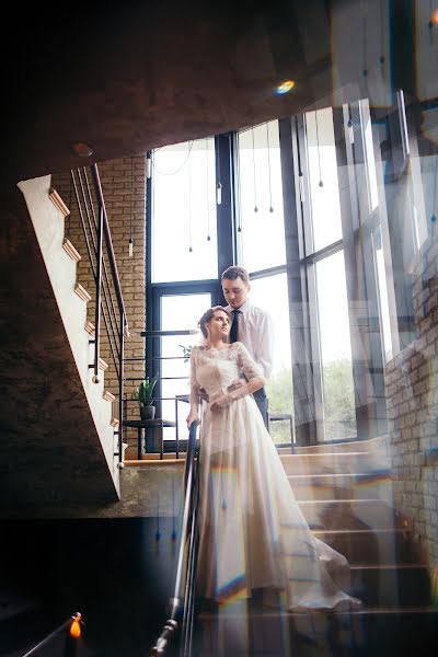 Fotógrafo de casamento Konstantin Ushakov (ushakovkostia). Foto de 6 de outubro 2016