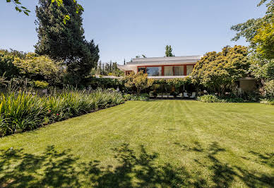 Maison avec jardin et terrasse 5