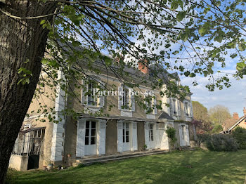 propriété à Fontainebleau (77)