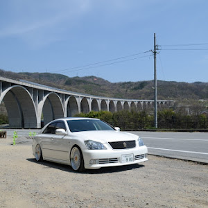 クラウンアスリート GRS182