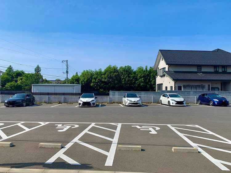プリウスの▱▱通勤怪足▱▱・東日本大震災復興支援チャリティーミーティング・仲の良い繋がりは大切にしたい😃に関するカスタム事例の投稿画像2枚目
