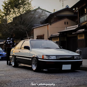 カローラレビン AE86