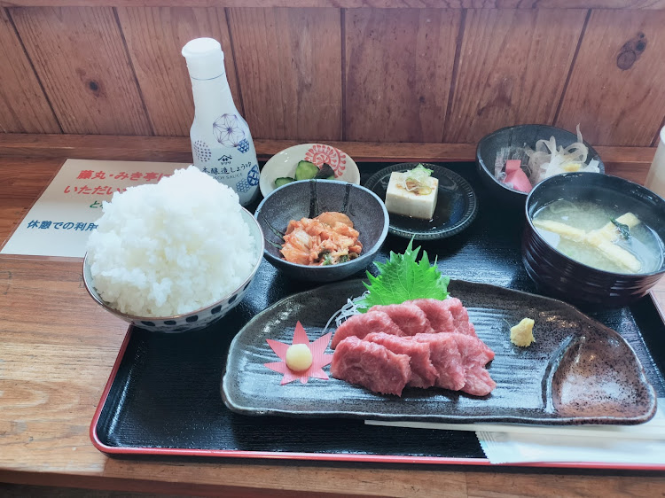 カプチーノの毎月必ず馬刺し定食🐴ｳﾏ〜・ついにご飯特盛の領域へ🍚🍚🍚🍚・大盛無料、特盛は別料金☝️・雲海撮りたかった…・雨は嫌い😵に関するカスタム事例の投稿画像4枚目