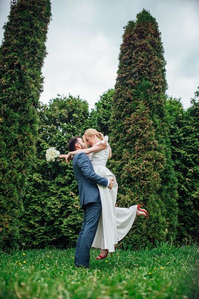 Wedding photographer Milena Merkureva (milesh). Photo of 19 February 2019