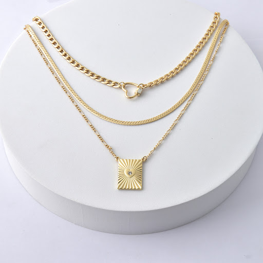 Title 3, Womens Fashion Peach Heart Geometric Pendant M...