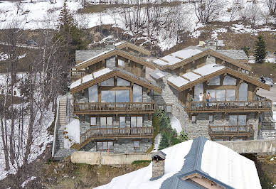 Chalet with panoramic view and terrace 3