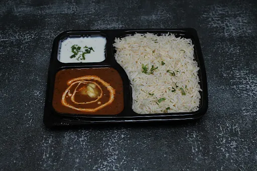 Dal Makhani + Chawal + Raita Bowl