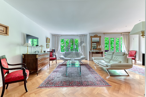 Apartment 5
