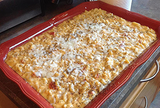 MAC & CHEESE WITH DICED TOMATOES