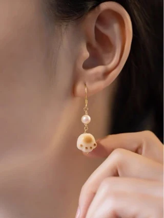 Boucles d'oreilles design 