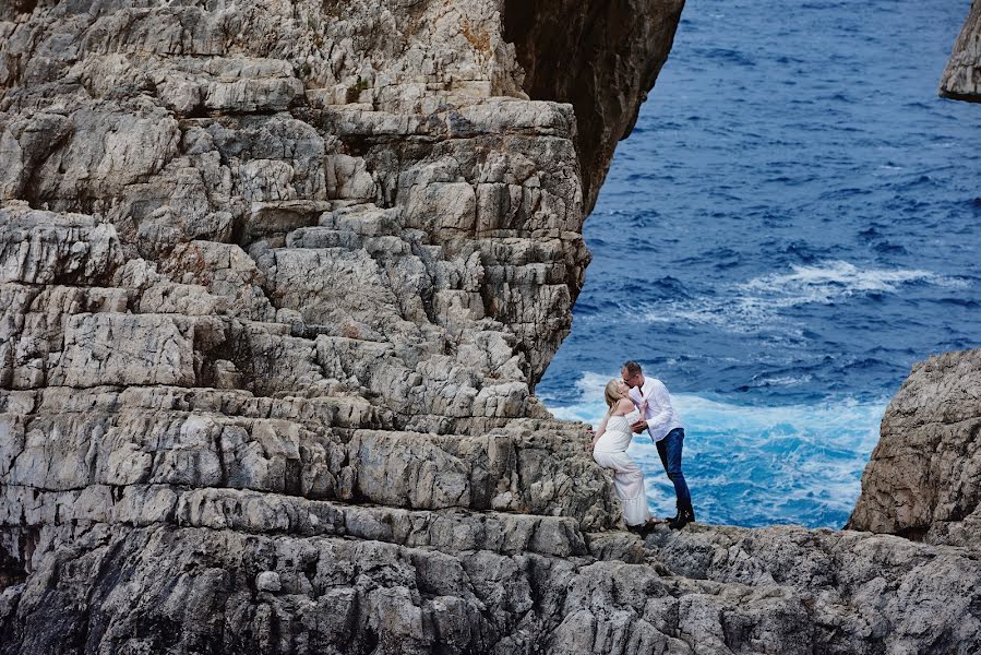 Φωτογράφος γάμων Marcin Bogulewski (galeriaobrazu). Φωτογραφία: 19 Οκτωβρίου 2018