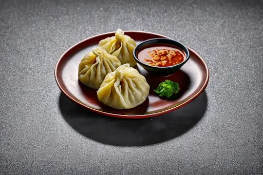 Veg Steamed Momos [8 Pieces]