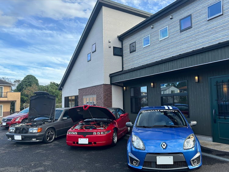 SZ / RZの190E 3.2 AMG・トゥインゴ・Garage Cafe Bar monocoque・カフェせせらぎ・ゴルディーニに関するカスタム事例の投稿画像2枚目