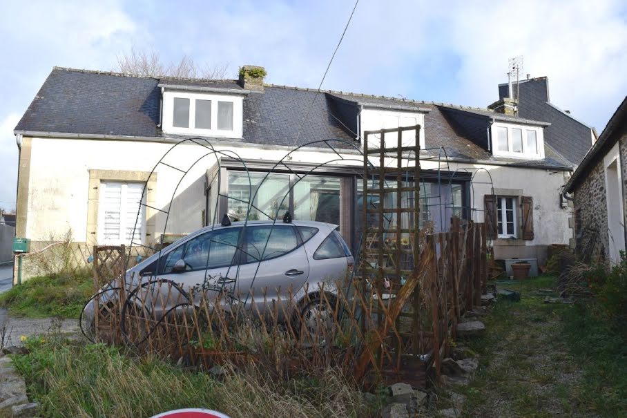 Vente maison 4 pièces 114 m² à Carhaix-Plouguer (29270), 133 250 €