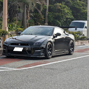 NISSAN GT-R R35