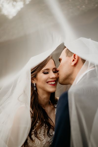 Fotógrafo de bodas Obiektywnie Nakręceni (obiektywni). Foto del 31 de diciembre 2020