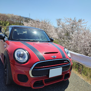 ミニ ハッチバック JCW