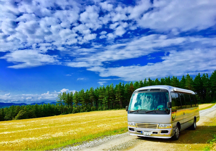 コースターのキャンピングカー・コースター・車中泊・北海道・富良野に関するカスタム事例の投稿画像1枚目