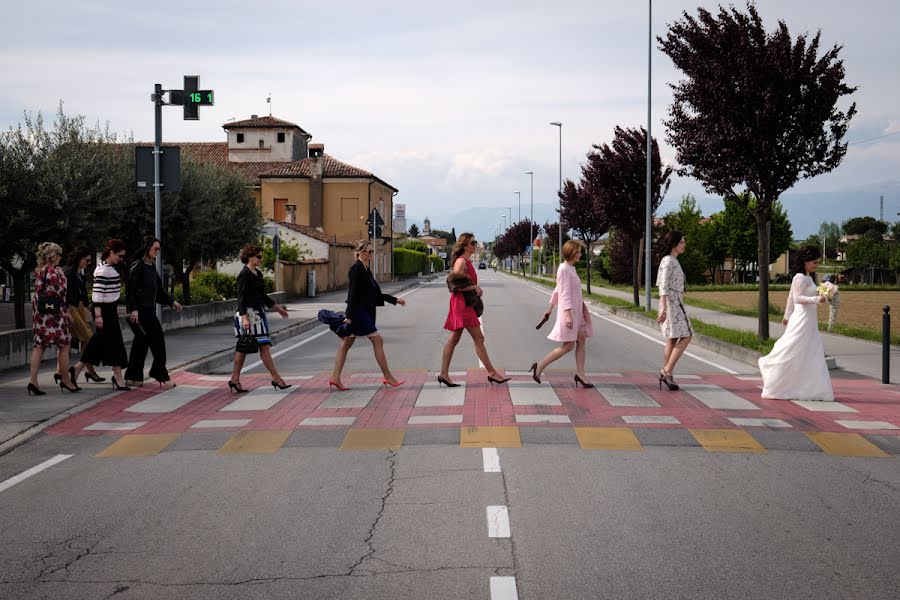 Fotografo di matrimoni Enzo Fratalia (enzofratalia). Foto del 19 giugno 2019