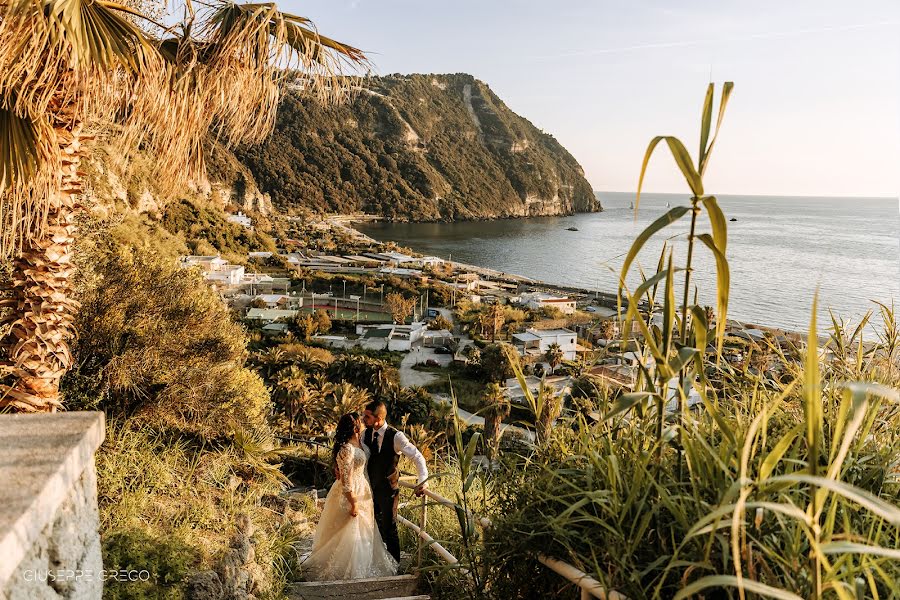 Wedding photographer Giuseppe Greco (giuseppegreco). Photo of 16 May 2023