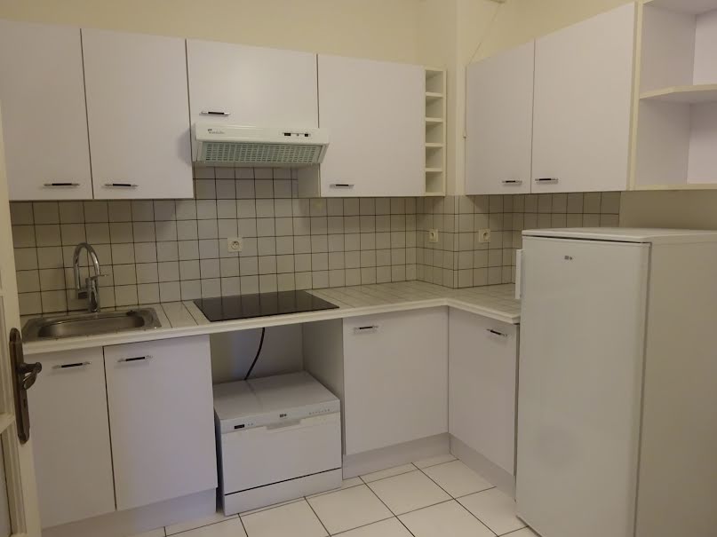 Location  appartement 2 pièces 62 m² à Angers (49000), 799 €