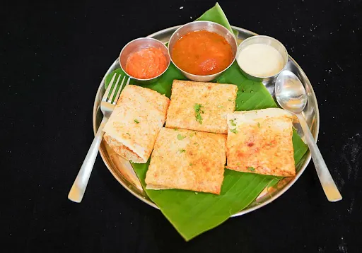 Schezwan Cheese Masala Dosa