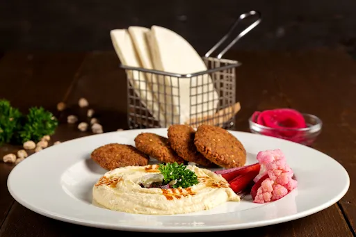 Herbed Hummus With Falafel