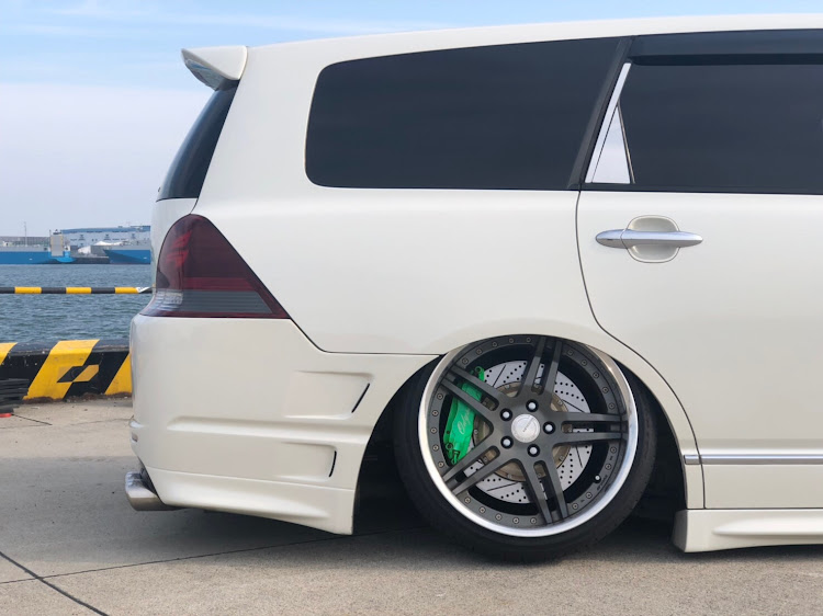 オデッセイのドライブ・霞埠頭・初コラボ・まぐろレストランに関するカスタム事例の投稿画像4枚目