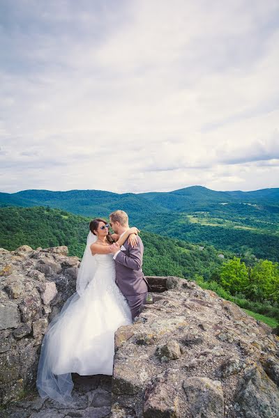 Photographe de mariage Ákos Jurás (jurasakos). Photo du 4 novembre 2016