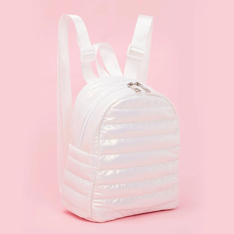 Mochila Espacial de Algodón Relleno de Plumón con Bordado de Hilo, ideal para llevar tus cosas cómodamente, ligera y con gran capacidad.