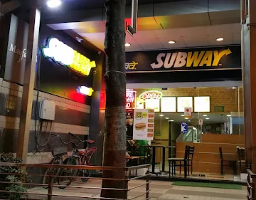 Subway photo 