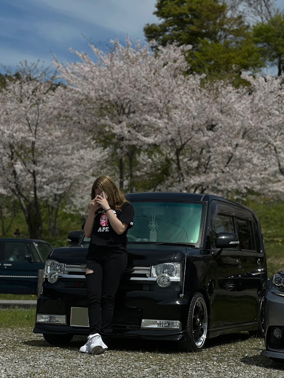 ムーヴコンテカスタムのサクラと愛車・洗車・オーナー不在に関するカスタム事例の投稿画像1枚目