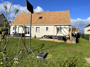 maison à Nogent-le-Roi (28)