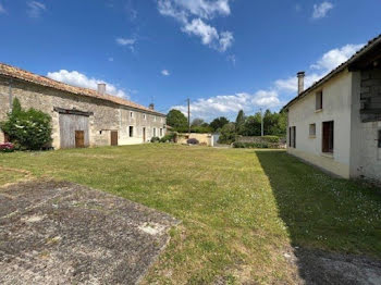 maison à Chef-Boutonne (79)