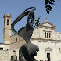 Monumento alla Madonna di 