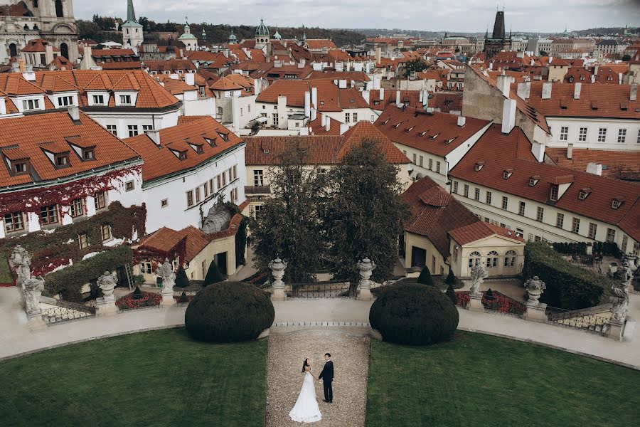 Fotógrafo de casamento Yuliya Kalugina (ju-k). Foto de 31 de outubro 2017