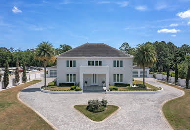 House with terrace 2